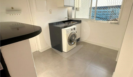 Apartamento à venda com 3 quartos, sendo 1 suíte,  em Parque Santana, Mogi das Cruzes, SP