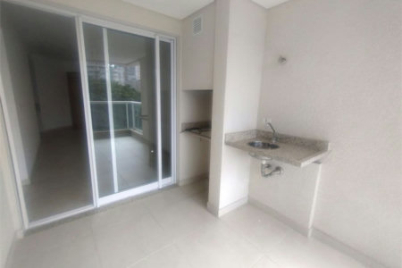 Apartamento Moderno à Venda na Enseada | Varanda Gourmet e Lazer Completo