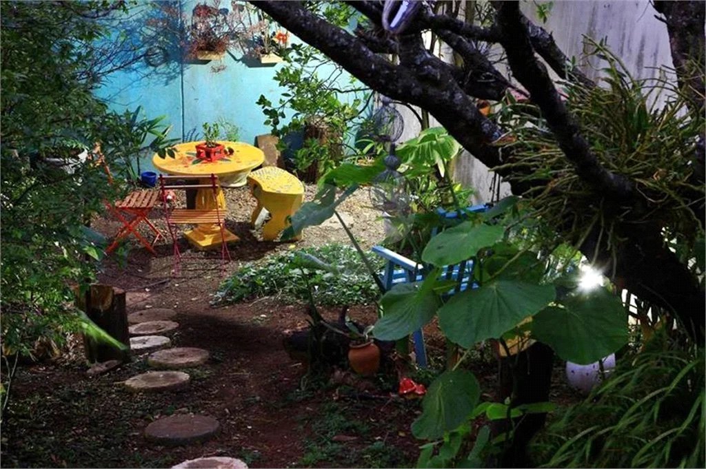 Sobrado à venda com 3 quartos, sendo 1 suíte, em Tremembé, São Paulo, SP