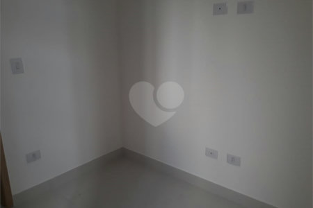 Casa à venda com 2 suítes no condomínio martinha, São Paulo - SP