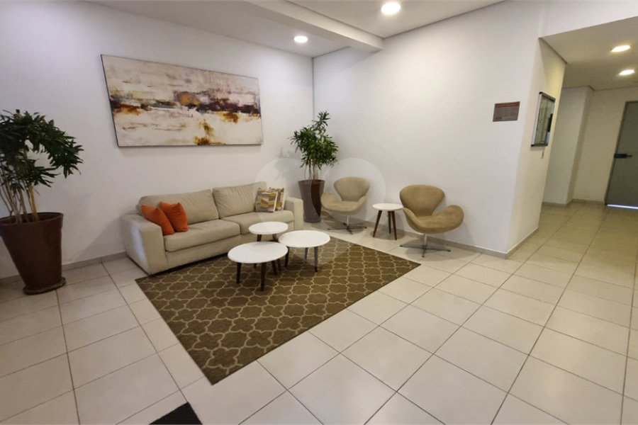 Apartamento à venda com 3 quartos, sendo 1 suíte,  em Chácara São João, São Paulo, SP