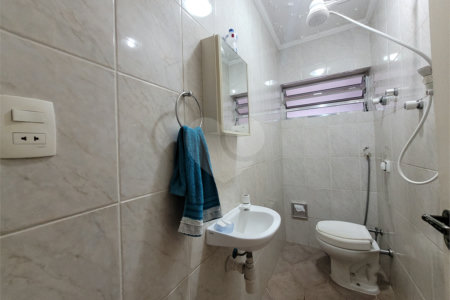 Sobrado à venda com 5 quartos, sendo 2 suítes, em Jardim Vera Cruz, São Paulo, SP