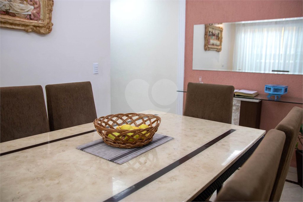 Casa à venda com 3 quartos, sendo 1 suíte, em Vila Gustavo, São Paulo, SP