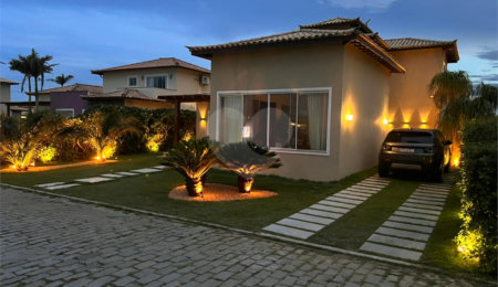 Casa em condomínio à venda com 4 suítes em Praia Rasa, Armação dos Búzios, RJ
