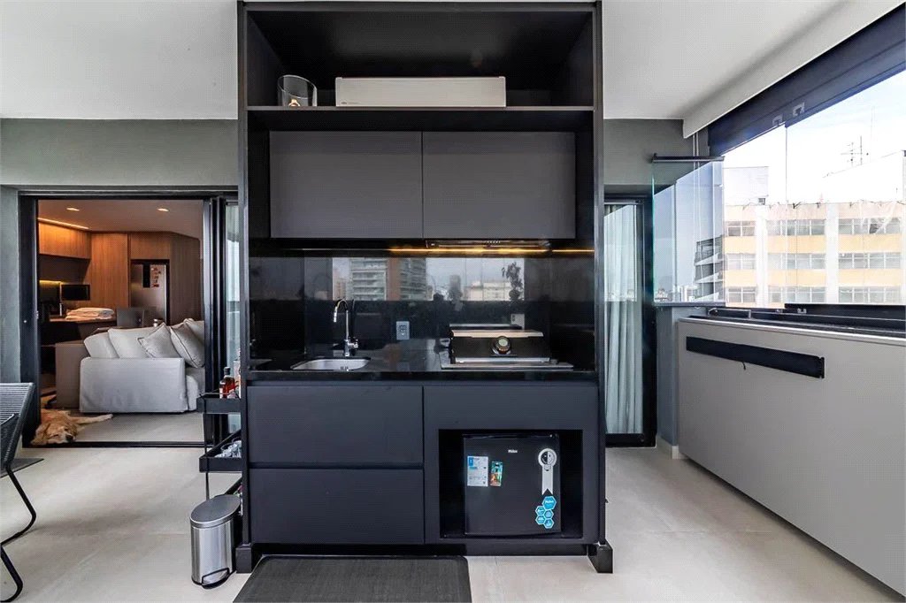 Apartamento à venda com 1 suíte em Pinheiros, São Paulo, SP