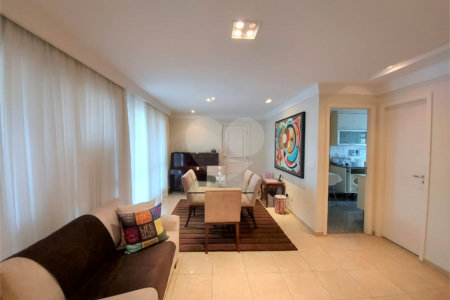 Apartamento à venda com 3 suítes em Paraíso do Morumbi, São Paulo, SP