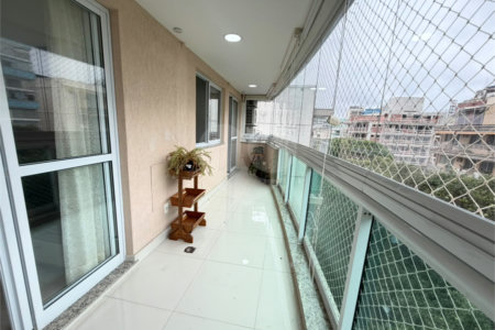 Apartamento à venda com 3 quartos, sendo 1 suíte,  em Tijuca, Rio de Janeiro, RJ