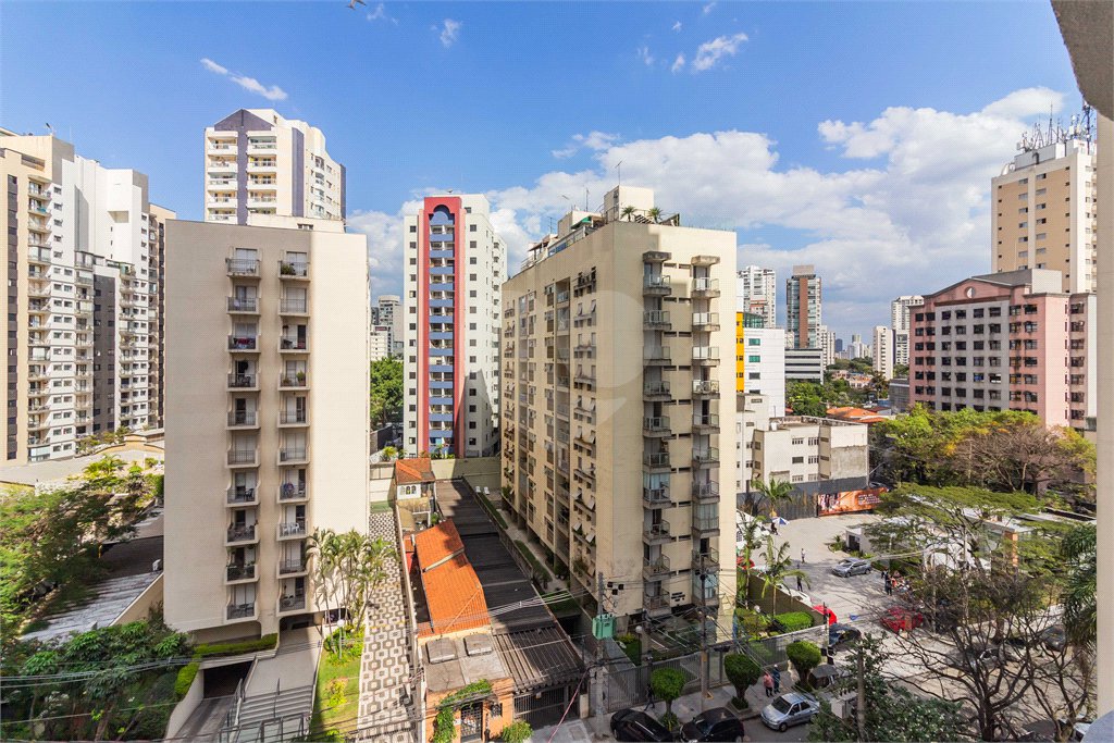 Apartamento à venda com 3 suítes em Vila Olímpia, São Paulo, SP