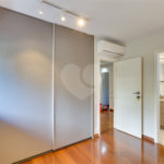 Apartamento à venda com 4 quartos, sendo 3 suítes, em Alto da Boa Vista, São Paulo, SP