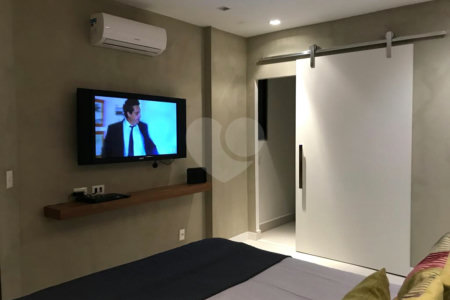 Apartamento à venda com 4 quartos, sendo 3 suítes, em Campo Belo, São Paulo, SP
