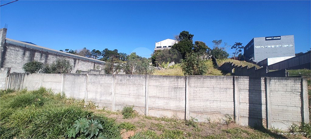 Chácara à venda com 3 quartos, sendo 1 suíte, no Centro, Nazaré Paulista, SP