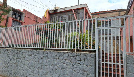 Casa Térrea à venda com 5 quartos, sendo 3 suítes,  em Vila Mazzei, São Paulo, SP
