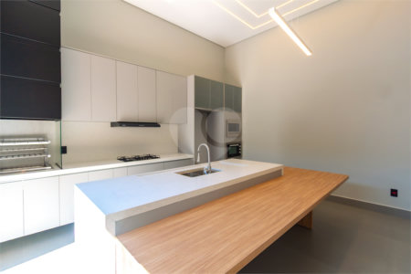Casa à venda com 3 suítes no condomínio Jardim Residencial Dona Maria Candida, Indaiatuba - SP