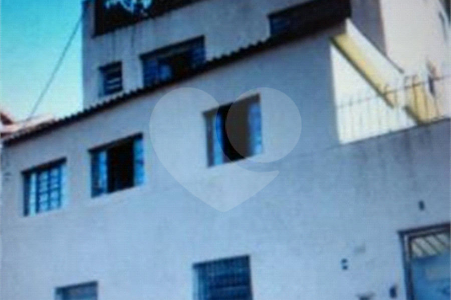 Sobrado à venda com 6 quartos em Cangaíba, São Paulo, SP