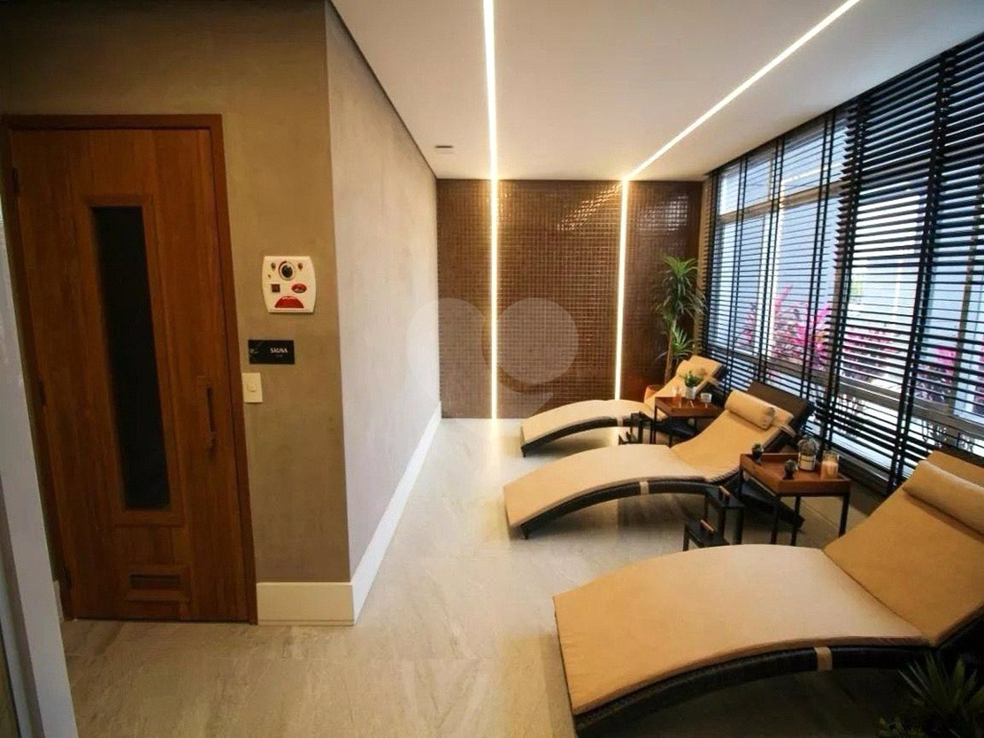 Apartamento à venda com 2 quartos, sendo 1 suíte, em Parque São Jorge, São Paulo, SP