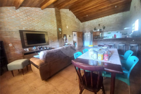 Chácara à venda com 2 quartos, sendo 1 suíte,  em Barreirinho, Araçoiaba da Serra, SP