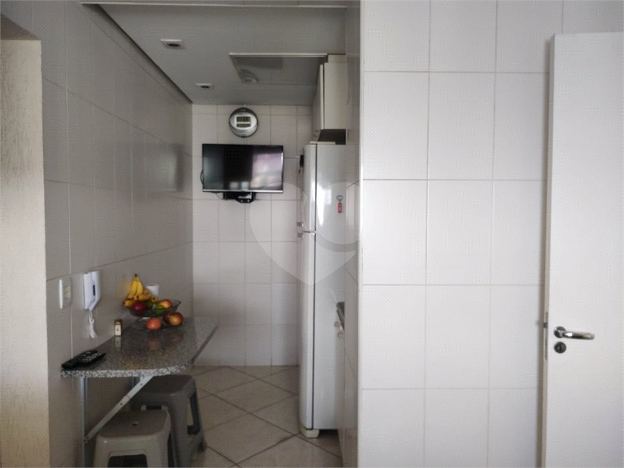 Apartamento à venda com 4 quartos, sendo 2 suítes, em Alto de Pinheiros, São Paulo, SP