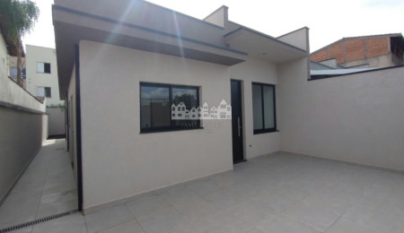 Casa à venda com 3 quartos, sendo 1 suíte,  em Nova Atibaia, Atibaia, SP