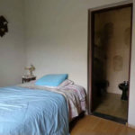 Casa à venda com 3 quartos, sendo 1 suíte, em Jardim Londrina, São Paulo, SP