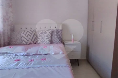 Casa à venda com 2 suítes em Chora Menino, São Paulo, SP