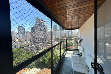Apartamento para alugar com 3 quartos, sendo 1 suíte,  em Pinheiros, São Paulo, SP