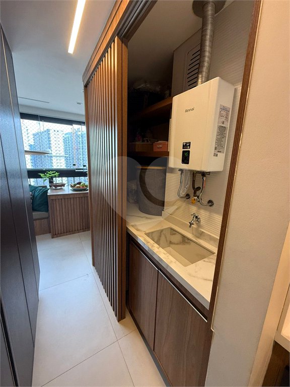 Apartamento à venda com 3 quartos, sendo 1 suíte, em Vila Andrade, São Paulo, SP