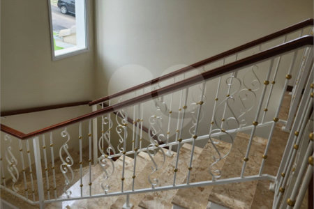 Casa à venda com 4 suítes no condomínio Pedra Grande, Atibaia - SP