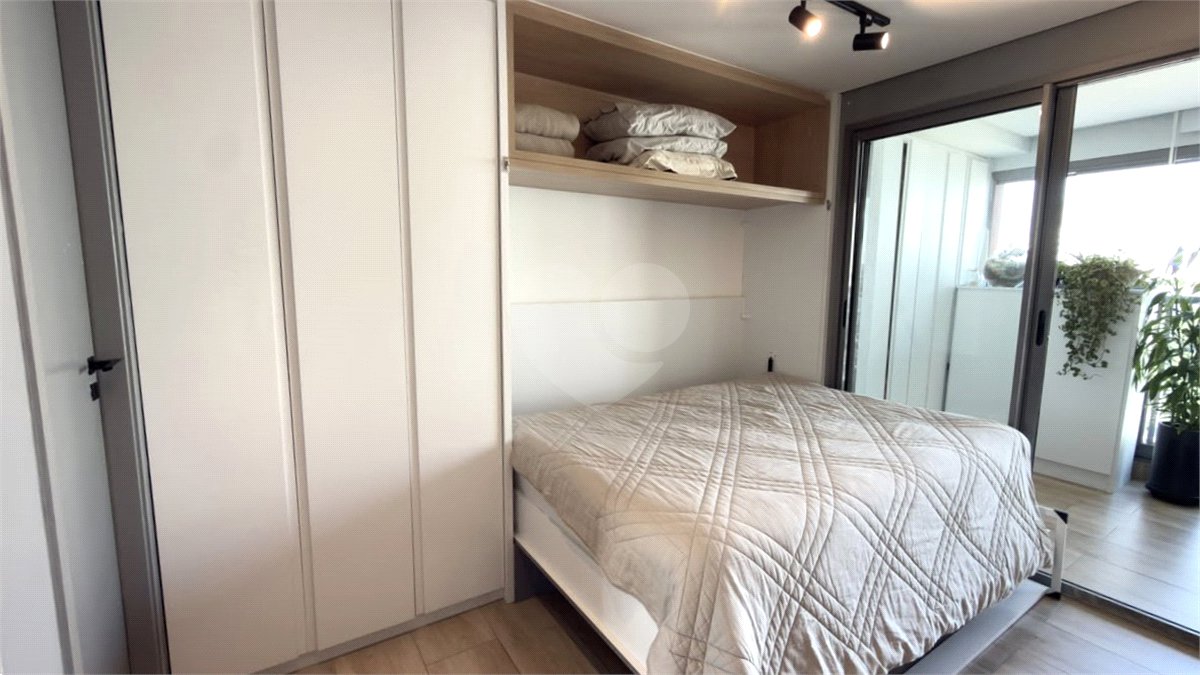 Apartamento à venda com 1 quarto em Alto da Boa Vista, São Paulo, SP