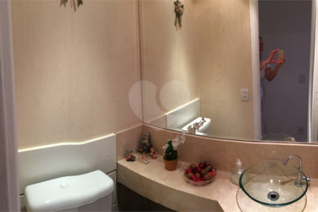 Apartamento à venda com 4 quartos, sendo 2 suítes,  em Lar São Paulo, São Paulo, SP