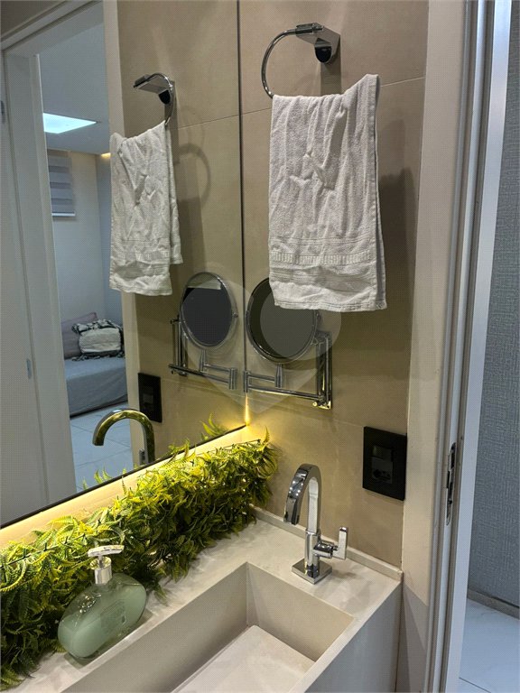 Apartamento à venda com 2 quartos em Santo Amaro, São Paulo, SP