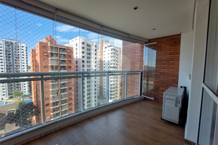 Apartamento à venda com 3 quartos, sendo 1 suíte, em Vila Leopoldina, São Paulo, SP