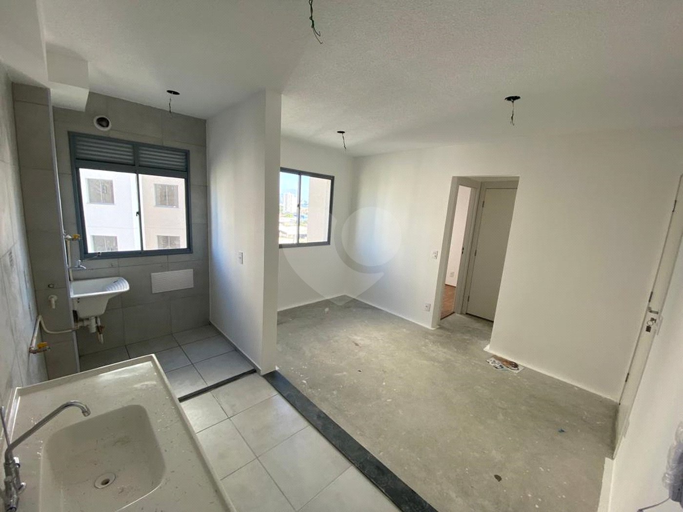 Apartamento à venda com 1 suíte em Várzea da Barra Funda, São Paulo, SP