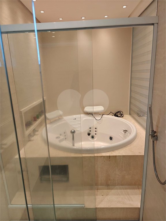 Apartamento à venda com 3 suítes em Mooca, São Paulo, SP