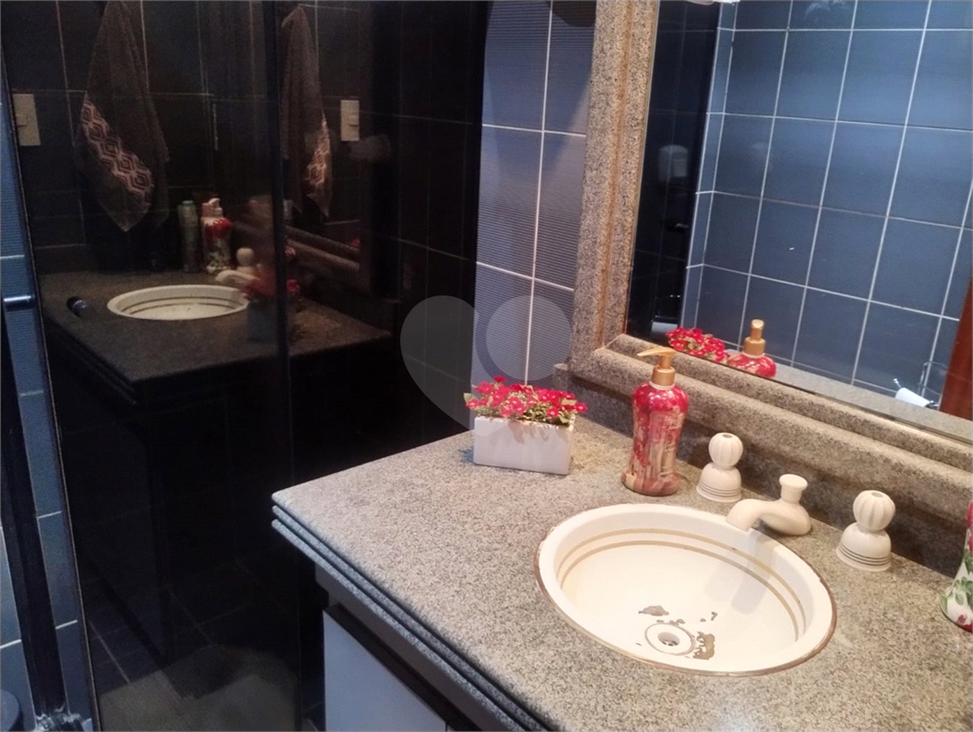 Apartamento à venda ou para alugar com 4 quartos, sendo 1 suíte,  em Vila Andrade, São Paulo, SP