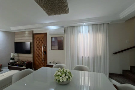 Sobrado à venda com 3 quartos, sendo 1 suíte, em Jardim Bonfiglioli, São Paulo - SP