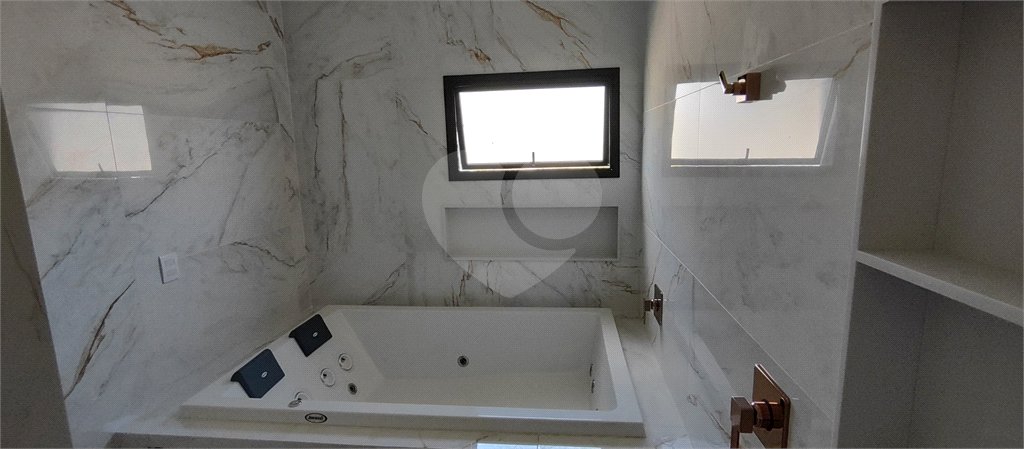 Casa à venda com 4 suítes no condomínio Campos de Santo Antonio II, Itu - SP