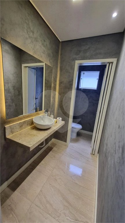 Casa à venda com 3 quartos, sendo 1 suíte, em Jardim Novo Mundo, Várzea Paulista, SP