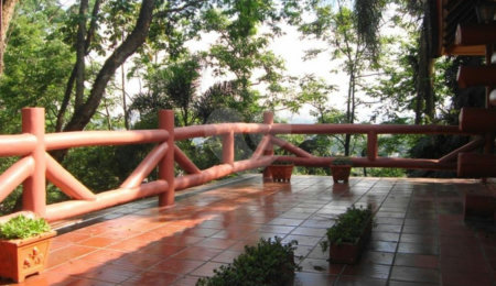 Casa à venda com 3 quartos, sendo 2 suítes,  no condomínio Jardim Ibiratiba, São Paulo - SP