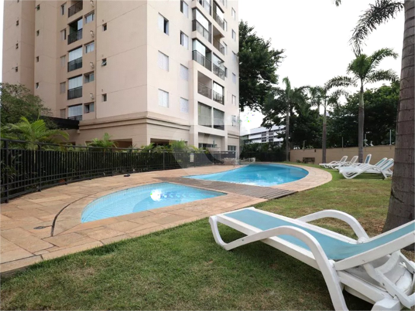 Apartamento à venda ou para alugar com 2 quartos, sendo 1 suíte, em Barra Funda, São Paulo, SP