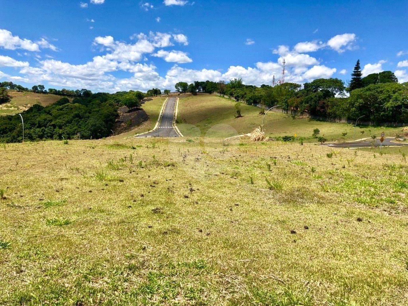 Terreno à venda no condomínio Itaporã de Atibaia, Atibaia - SP