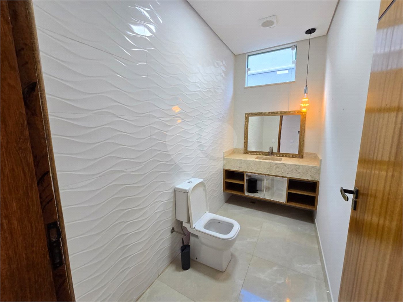 Casa à venda com 3 quartos, sendo 2 suítes, em Portal dos Pinheiros II, Itapetininga, SP