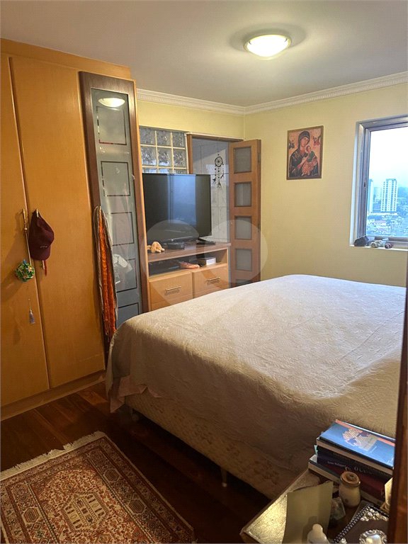 Apartamento à venda com 3 quartos, sendo 1 suíte,  em Vila Santo Estéfano, São Paulo, SP