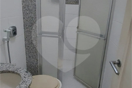Apartamento à venda com 4 quartos, sendo 1 suíte,  em Laranjeiras, Rio de Janeiro, RJ