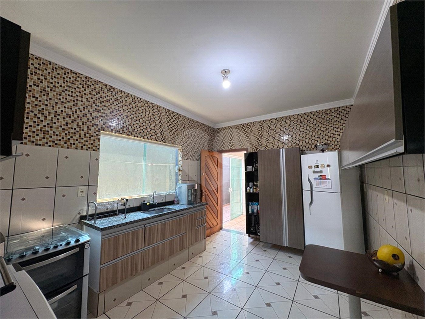 Casa à venda com 4 suítes em Vila Carvalho, Sorocaba, SP