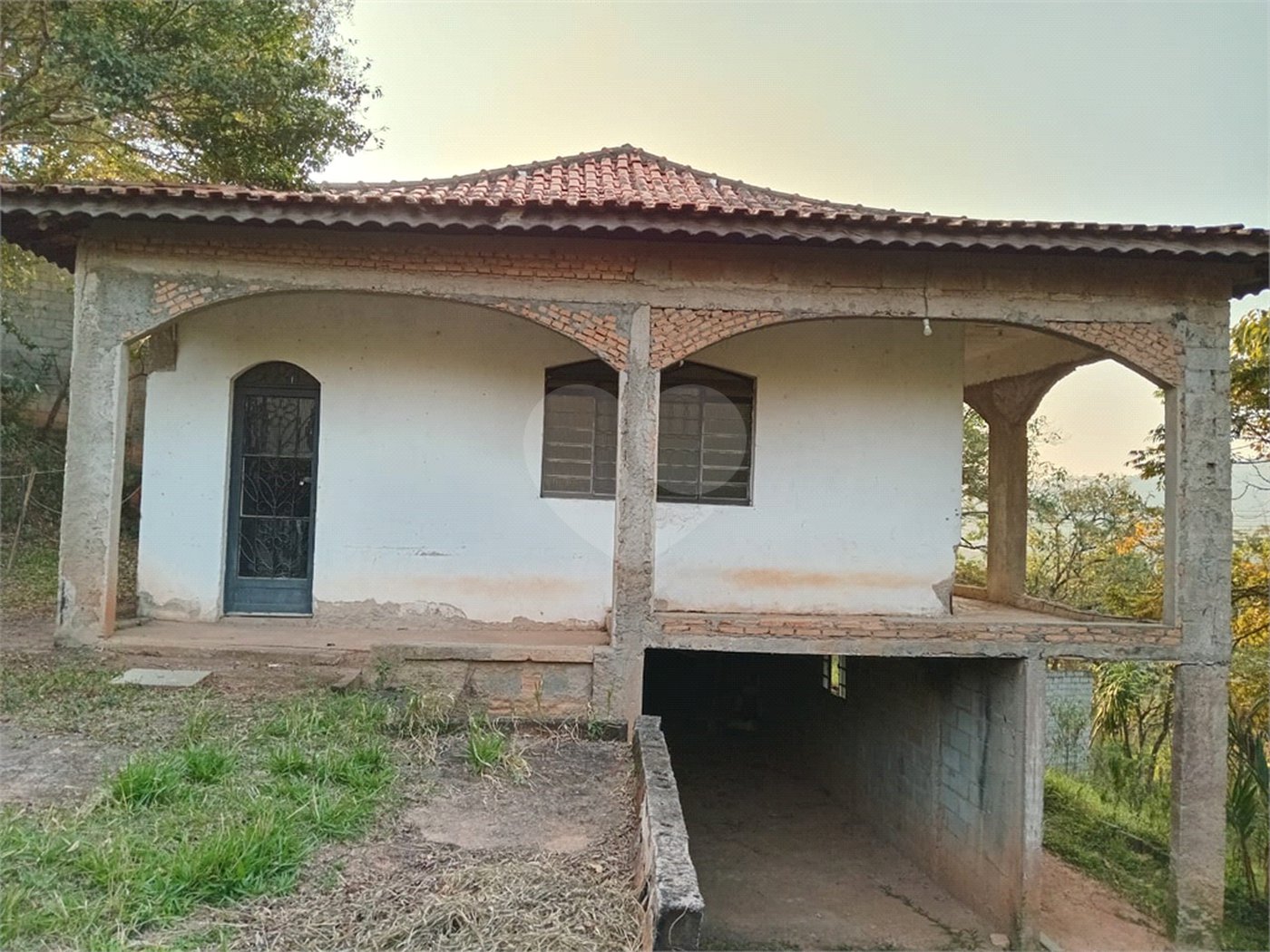 Casa à venda com 2 quartos, sendo 1 suíte, no condomínio Mirante da Mantiqueira I, Mairiporã - SP