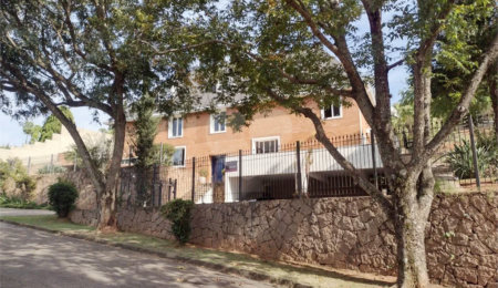 Casa à venda com 5 quartos, sendo 4 suítes,  no condomínio Malota, Jundiaí - SP