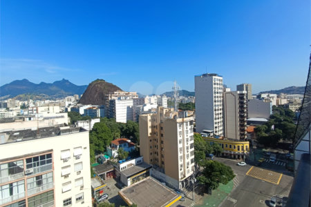 Cobertura à venda com 3 quartos, sendo 1 suíte, em Tijuca, Rio de Janeiro, RJ