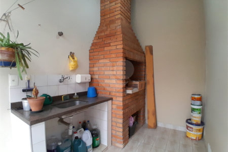 Casa Térrea à venda com 4 quartos, sendo 1 suíte, em Parque Continental, São Paulo, SP