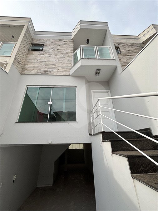 Sobrado à venda com 3 quartos, sendo 1 suíte, em Vila Invernada, São Paulo, SP