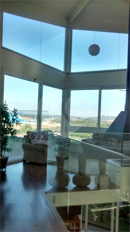 Casa à venda com 4 quartos, sendo 2 suítes, em Pinhal, Jarinu, SP